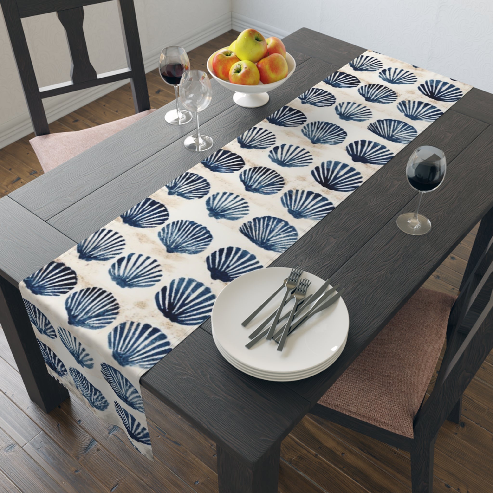 Coastal Navy Shell Table Runner – Blue Seashell Cotton-Poly Dining Decor