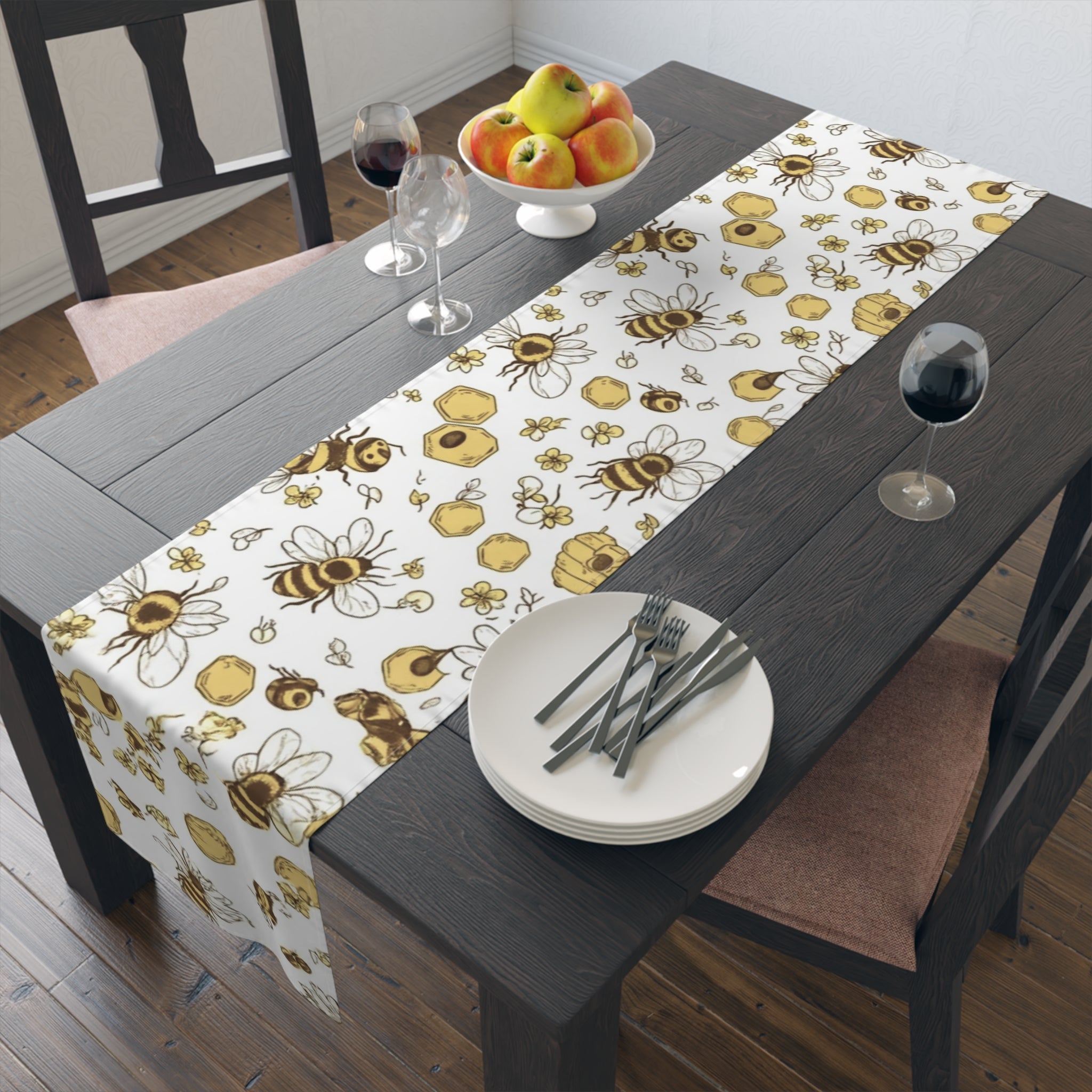 Bee & Honey Floral Table Runner — Yellow Bee Pattern Cotton-Poly Home Decor