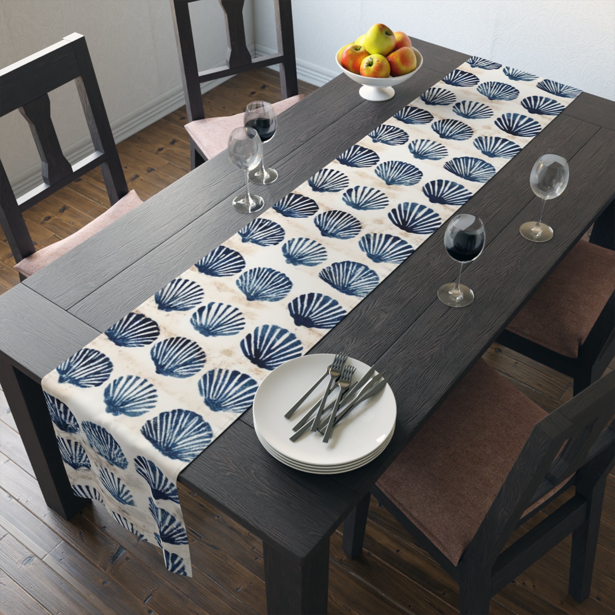 Coastal Navy Shell Table Runner – Blue Seashell Cotton-Poly Dining Decor